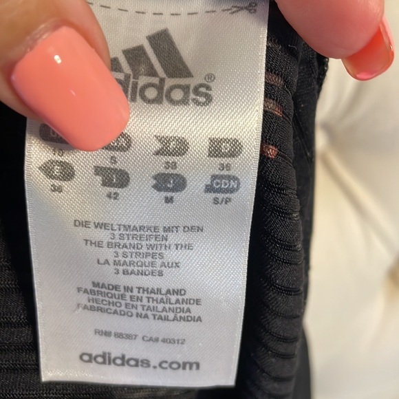 ADIDAS women’s CLIMALITE athletic top short sleeve V neck size Small BLACK - Picture 7 of 9